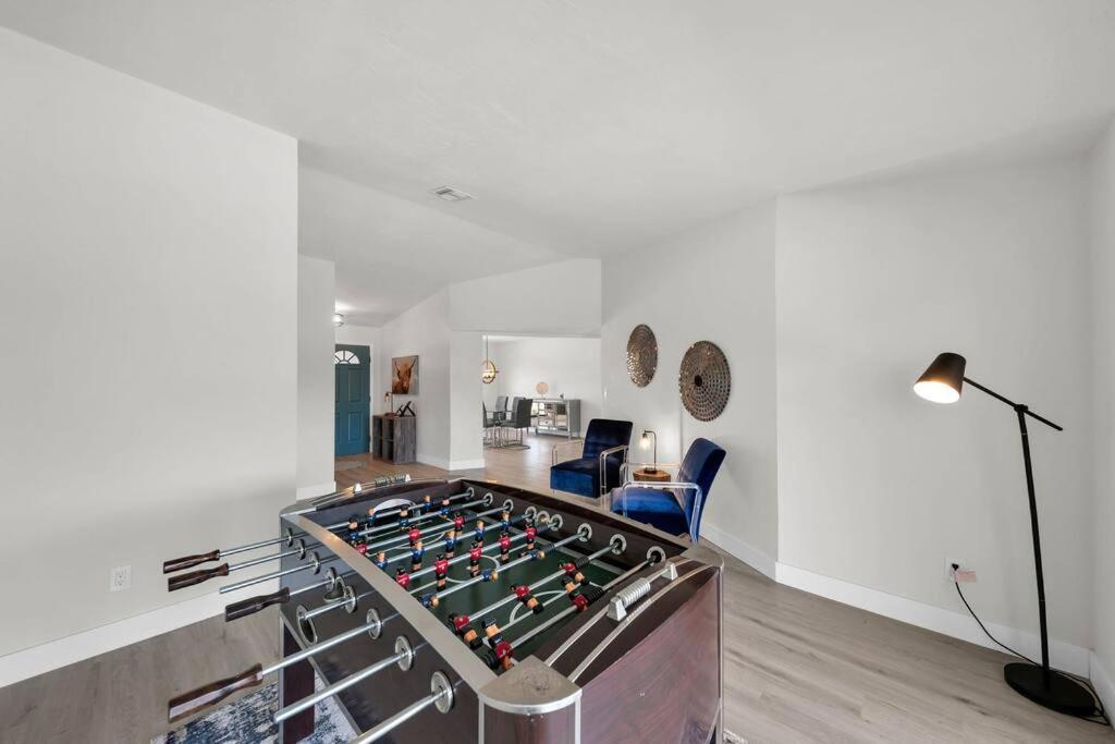Luxury Waterfront Haven In - Dog-friendly Escape With Private Pool * Cape Coral